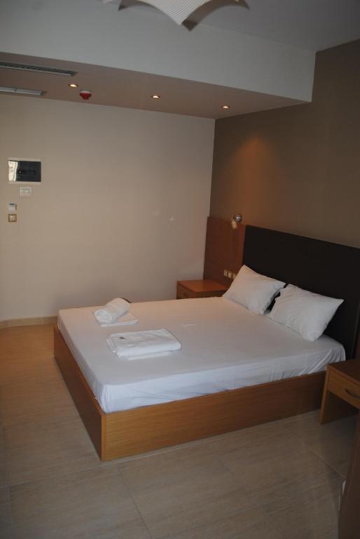 Niriides Studios And Apartments Paralia Katerinis Ruang foto