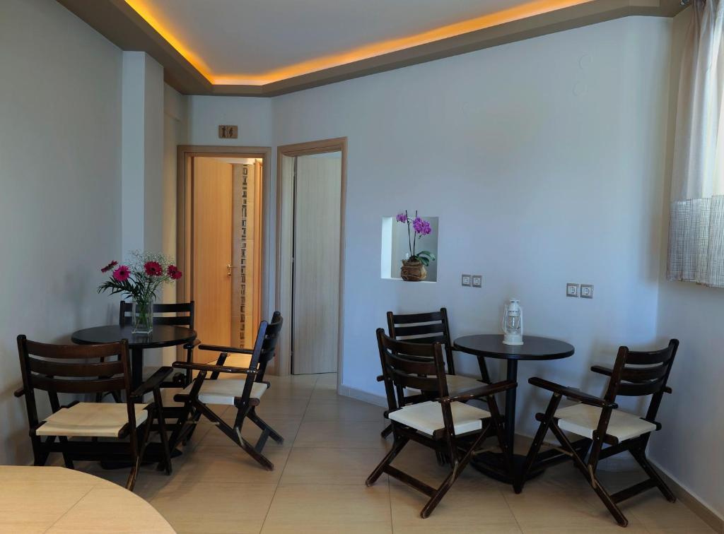 Niriides Studios And Apartments Paralia Katerinis Bagian luar foto