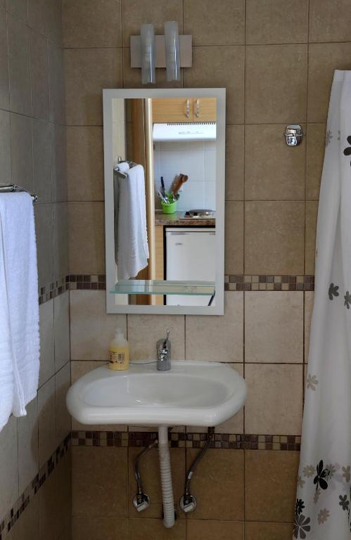 Niriides Studios And Apartments Paralia Katerinis Ruang foto